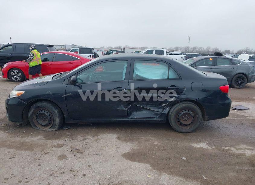 Photo 14 of 2013 Toyota Corolla L (VIN 2T1BU4EE0DC945499)