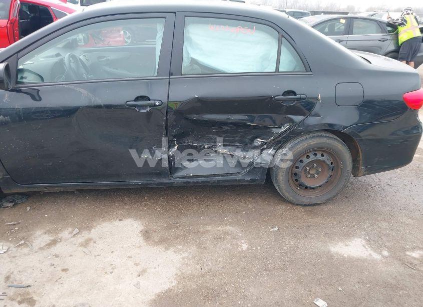 Photo 6 of 2013 Toyota Corolla L (VIN 2T1BU4EE0DC945499)