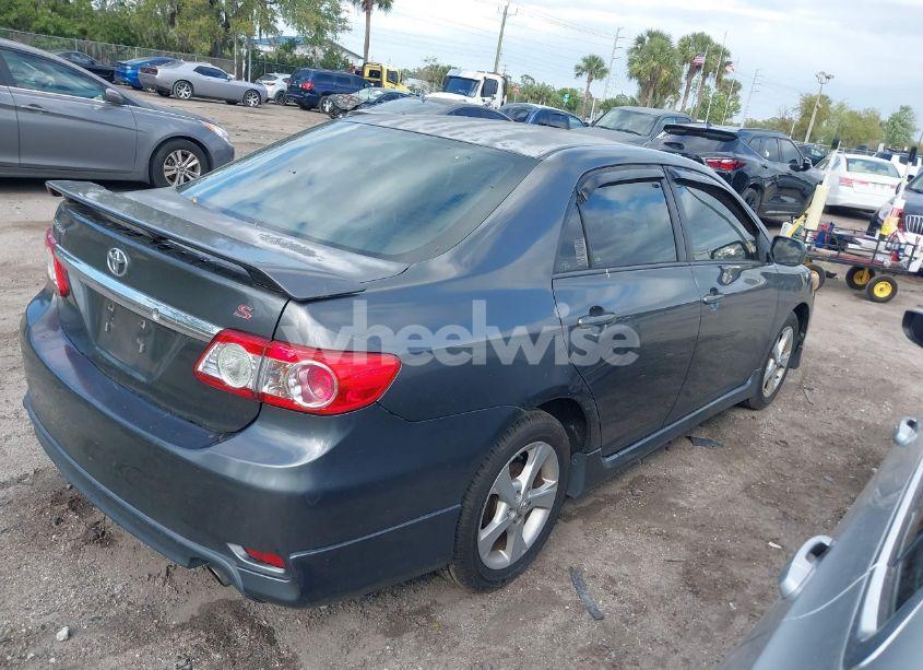 Photo 4 of 2013 Toyota Corolla S (VIN 2T1BU4EE0DC960651)