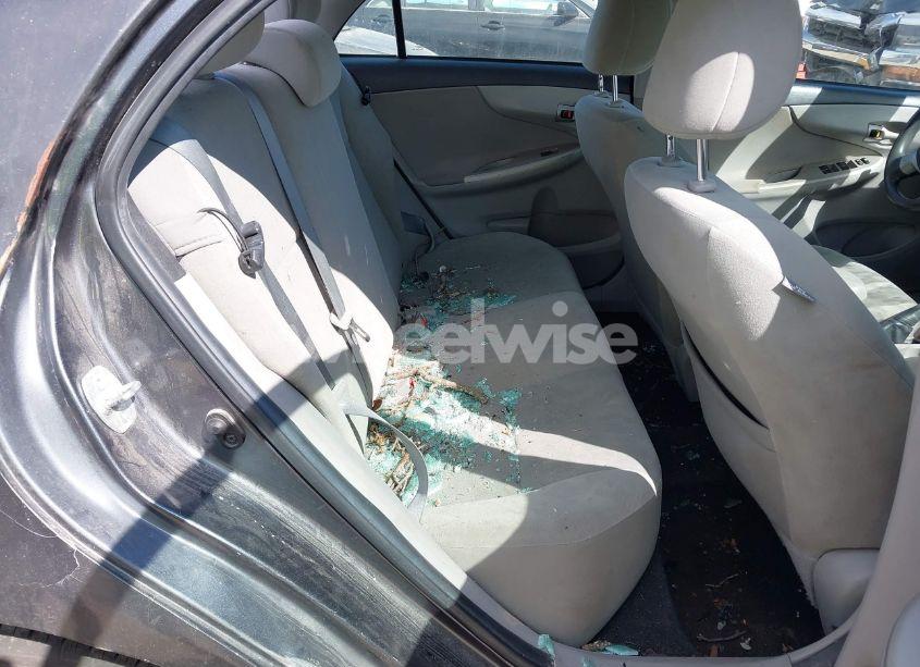 Photo 8 of 2013 Toyota Corolla LE (VIN 2T1BU4EE0DC981161)