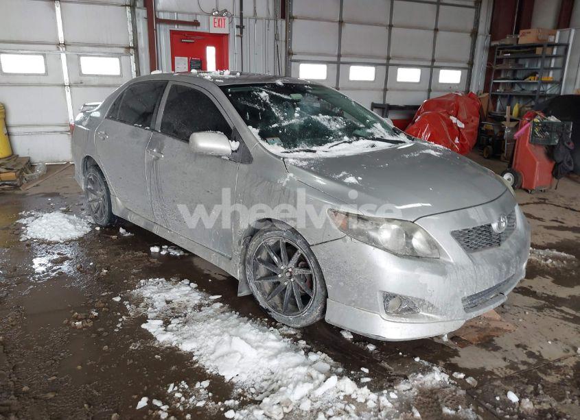 2010 Toyota Corolla S (VIN 2T1BU4EE1AC242490) main photo