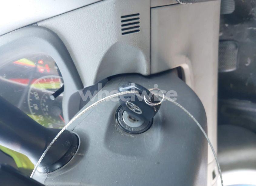 Photo 11 of 2010 Toyota Corolla LE (VIN 2T1BU4EE1AC246183)