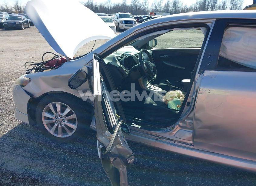 Photo 6 of 2010 Toyota Corolla S (VIN 2T1BU4EE1AC293942)