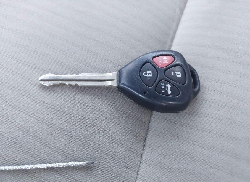 Photo 11 of 2010 Toyota Corolla LE (VIN 2T1BU4EE1AC304325)