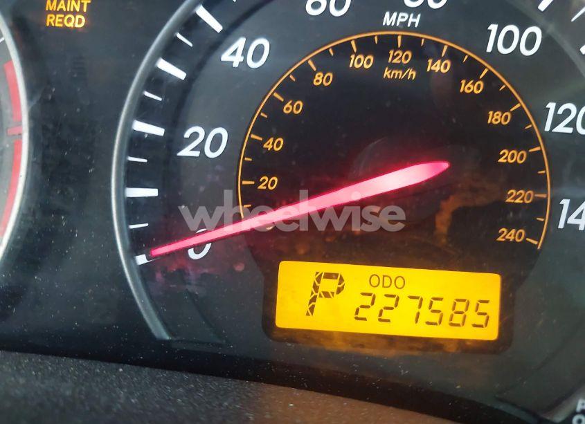 Photo 15 of 2010 Toyota Corolla S (VIN 2T1BU4EE1AC308147)