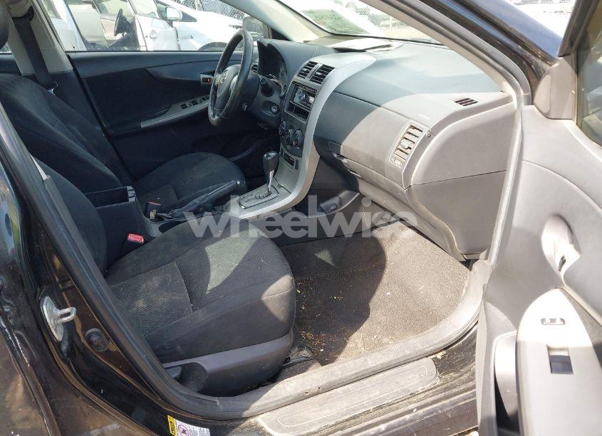 Photo 5 of 2010 Toyota Corolla S (VIN 2T1BU4EE1AC308147)