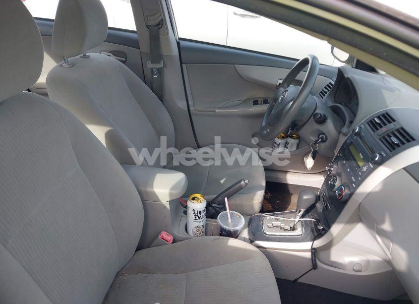 Photo 5 of 2010 Toyota Corolla LE (VIN 2T1BU4EE1AC335834)