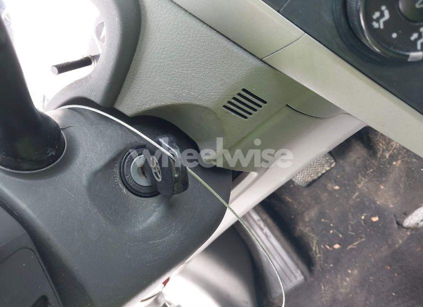 Photo 11 of 2010 Toyota Corolla LE (VIN 2T1BU4EE1AC338166)