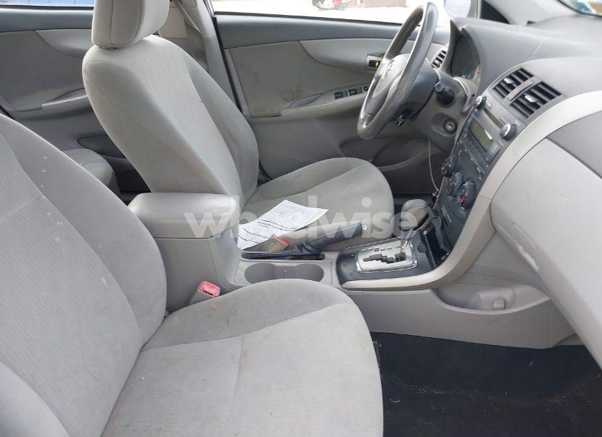 Photo 5 of 2010 Toyota Corolla LE (VIN 2T1BU4EE1AC338166)