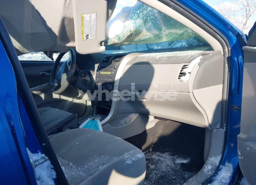 Photo 5 of 2010 Toyota Corolla LE (VIN 2T1BU4EE1AC338510)