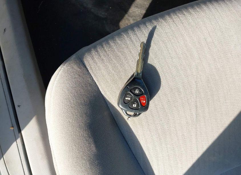 Photo 11 of 2010 Toyota Corolla LE (VIN 2T1BU4EE1AC376920)