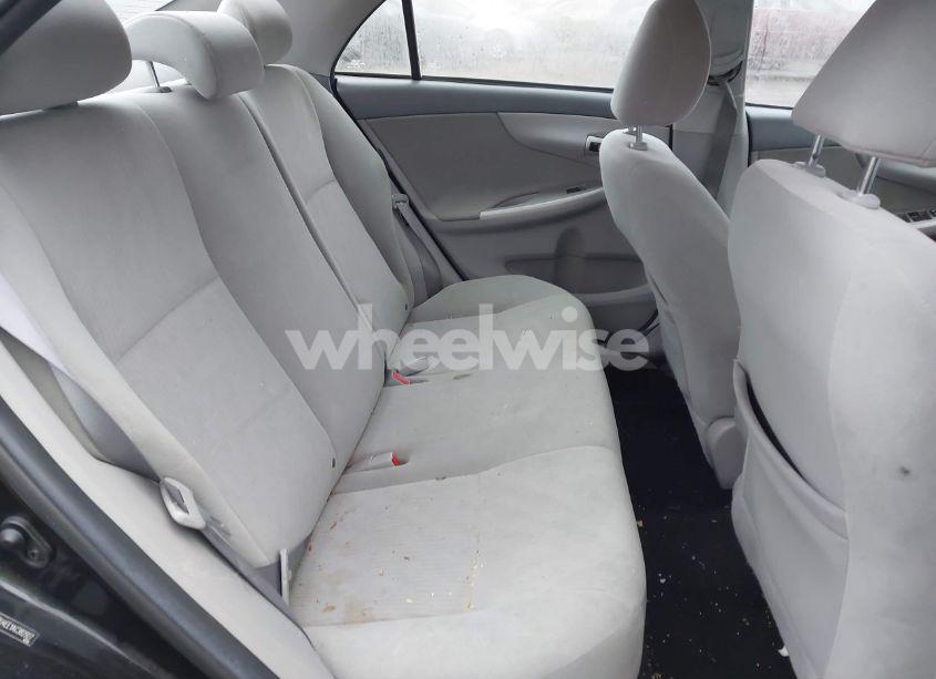 Photo 8 of 2010 Toyota Corolla LE (VIN 2T1BU4EE1AC382927)