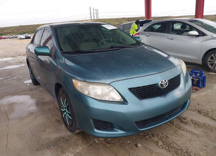 2010 Toyota Corolla LE (VIN 2T1BU4EE1AC393393) main photo