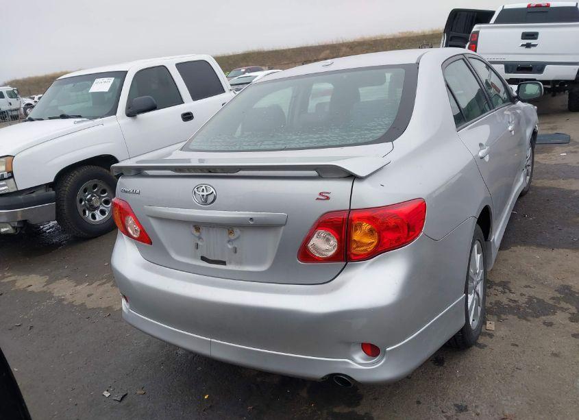 Photo 16 of 2010 Toyota Corolla S (VIN 2T1BU4EE1AC444360)