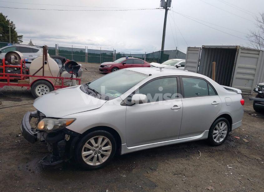 Photo 15 of 2010 Toyota Corolla S (VIN 2T1BU4EE1AC454838)