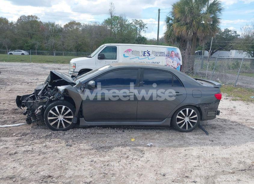 Photo 15 of 2010 Toyota Corolla S (VIN 2T1BU4EE1AC455293)