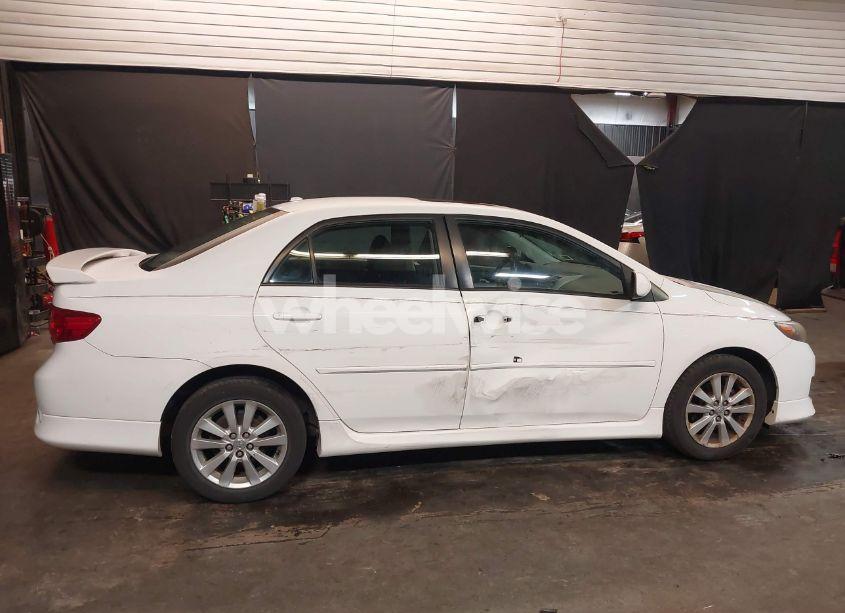 Photo 6 of 2010 Toyota Corolla S (VIN 2T1BU4EE1AC458548)