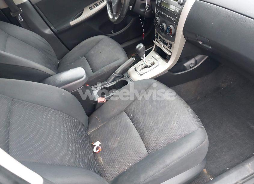 Photo 5 of 2010 Toyota Corolla S (VIN 2T1BU4EE1AC483191)