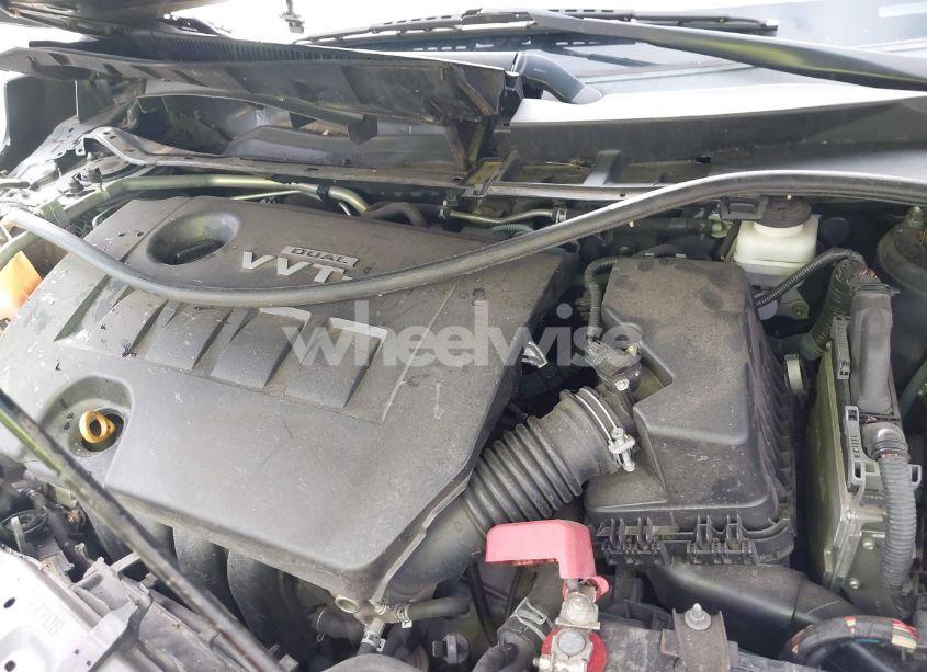 Photo 10 of 2010 Toyota Corolla LE (VIN 2T1BU4EE1AC492179)