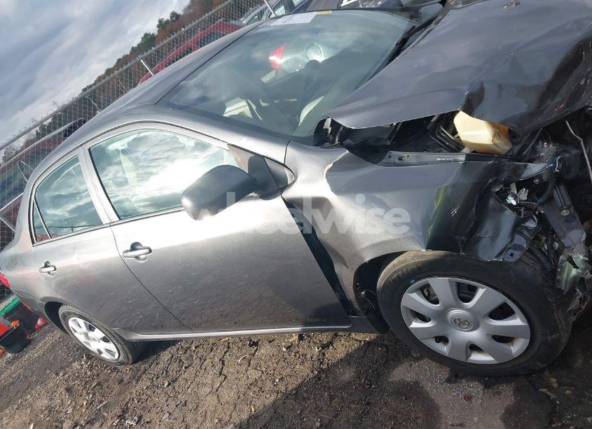 Photo 13 of 2010 Toyota Corolla LE (VIN 2T1BU4EE1AC492179)