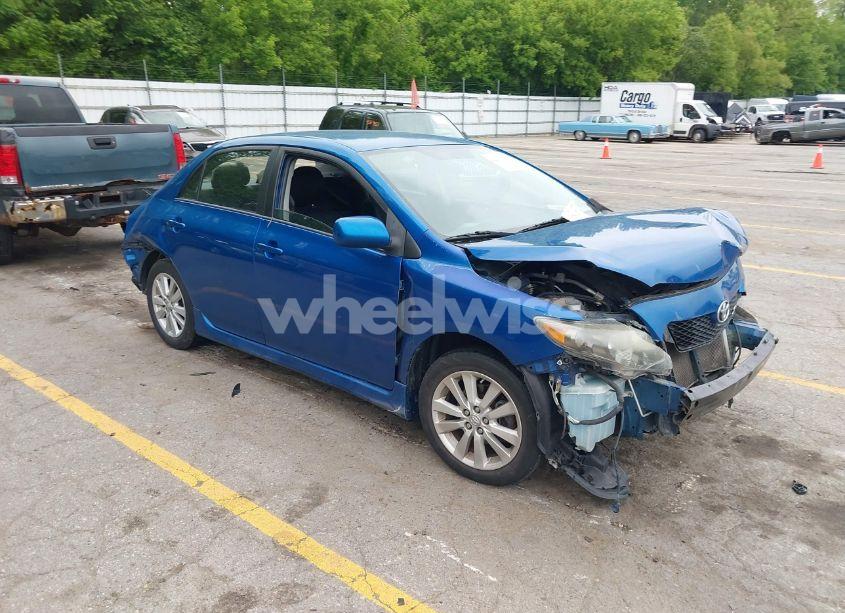 2010 Toyota Corolla S (VIN 2T1BU4EE1AC495762) main photo