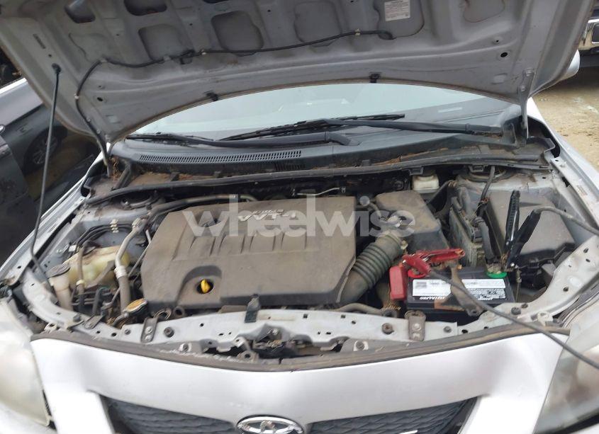 Photo 10 of 2010 Toyota Corolla S (VIN 2T1BU4EE1AC498242)