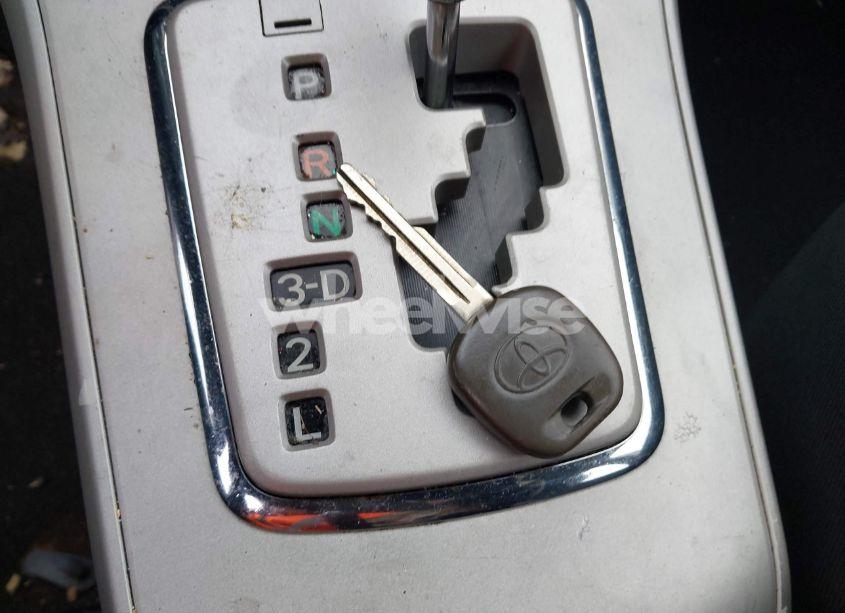 Photo 11 of 2010 Toyota Corolla S (VIN 2T1BU4EE1AC498242)