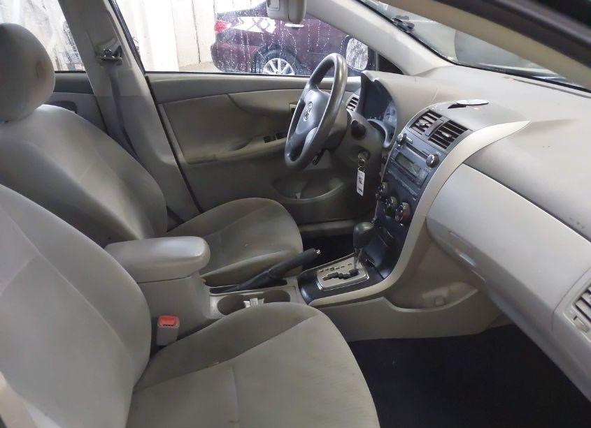 Photo 5 of 2010 Toyota Corolla LE (VIN 2T1BU4EE1AC502208)