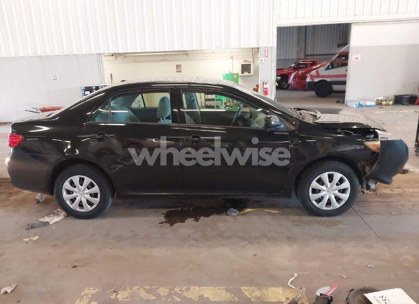 Photo 13 of 2010 Toyota Corolla LE (VIN 2T1BU4EE1AC505741)