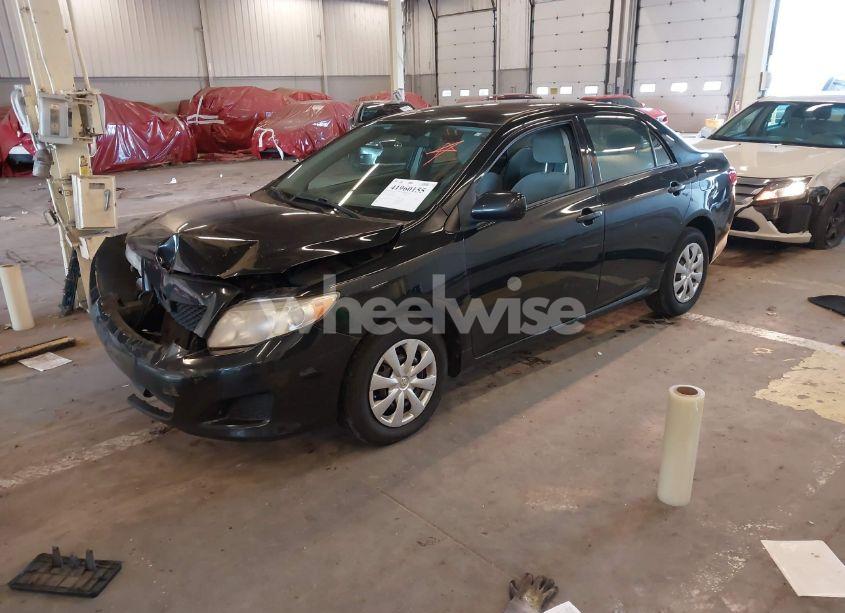 Photo 2 of 2010 Toyota Corolla LE (VIN 2T1BU4EE1AC505741)