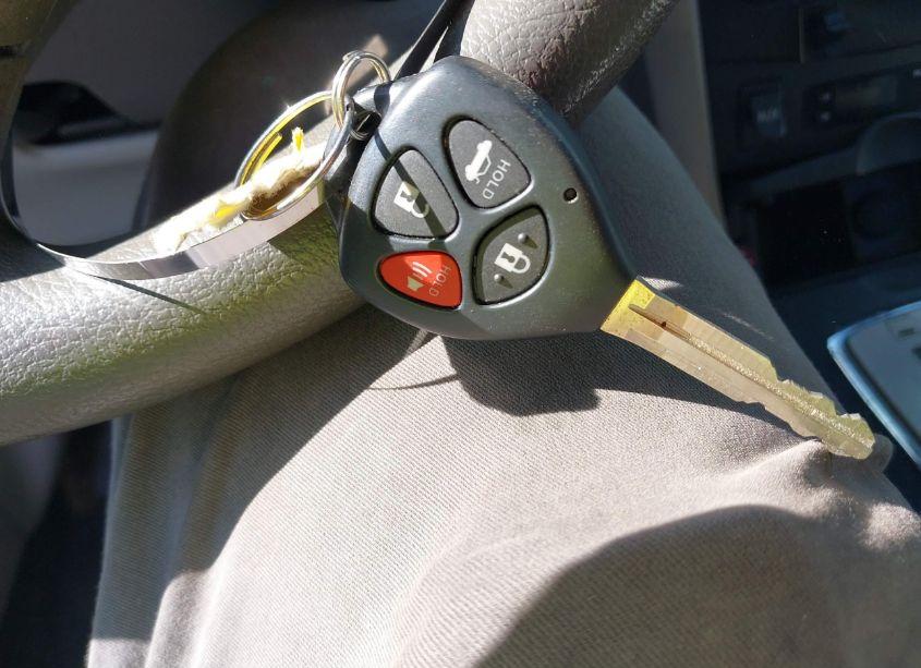 Photo 10 of 2010 Toyota Corolla LE (VIN 2T1BU4EE1AC509319)