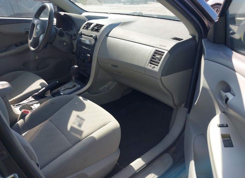 Photo 5 of 2010 Toyota Corolla LE (VIN 2T1BU4EE1AC509319)