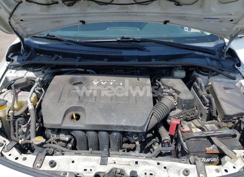 Photo 10 of 2010 Toyota Corolla S (VIN 2T1BU4EE1AC516402)