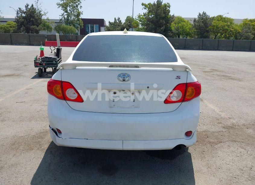 Photo 16 of 2010 Toyota Corolla S (VIN 2T1BU4EE1AC516402)