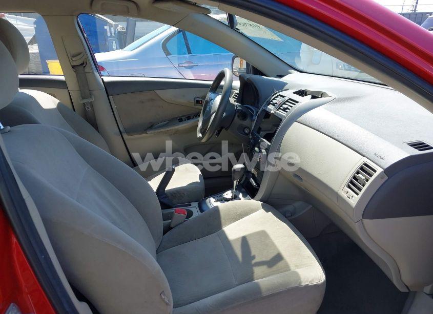 Photo 5 of 2010 Toyota Corolla LE (VIN 2T1BU4EE1AC516898)