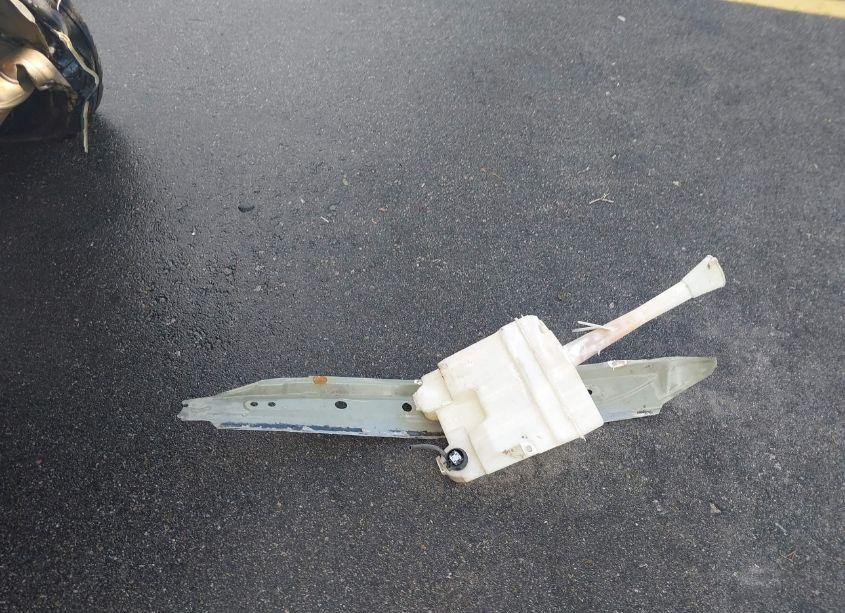 Photo 12 of 2010 Toyota Corolla LE (VIN 2T1BU4EE1AC533071)