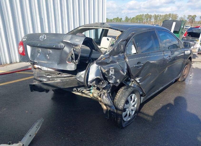 Photo 18 of 2010 Toyota Corolla LE (VIN 2T1BU4EE1AC533071)