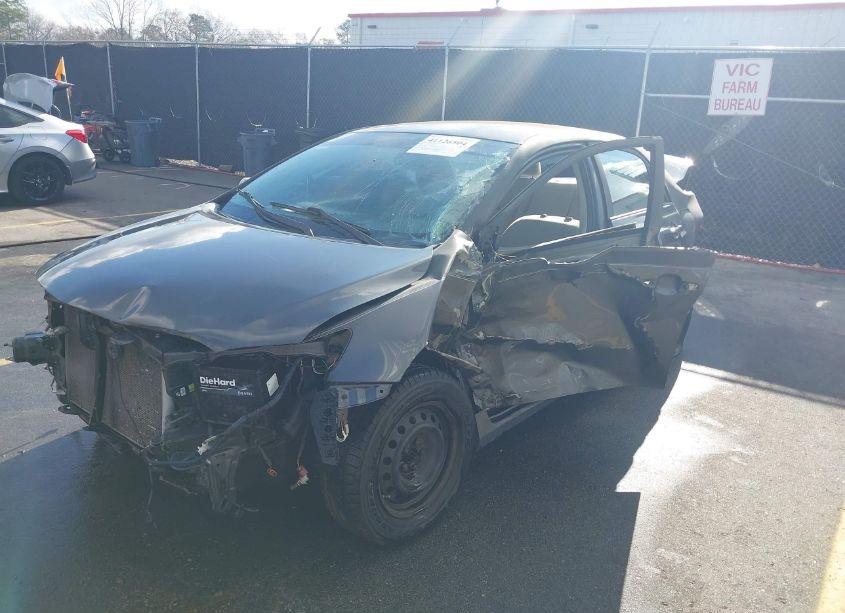 Photo 2 of 2010 Toyota Corolla LE (VIN 2T1BU4EE1AC533071)