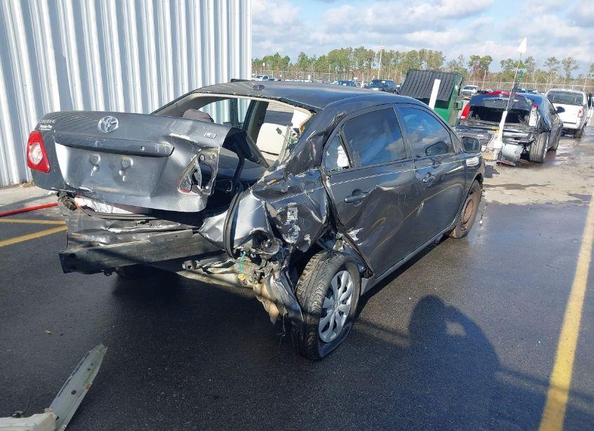 Photo 4 of 2010 Toyota Corolla LE (VIN 2T1BU4EE1AC533071)