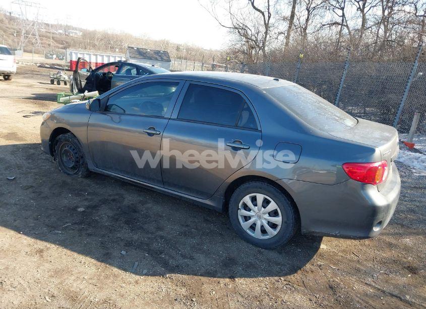 Photo 3 of 2010 Toyota Corolla LE (VIN 2T1BU4EE1AC534477)