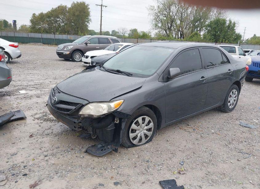 Photo 2 of 2011 Toyota Corolla LE (VIN 2T1BU4EE1BC539230)