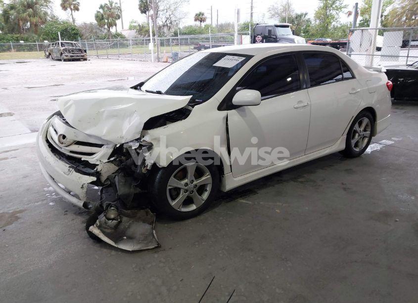 Photo 2 of 2011 Toyota Corolla S (VIN 2T1BU4EE1BC553919)