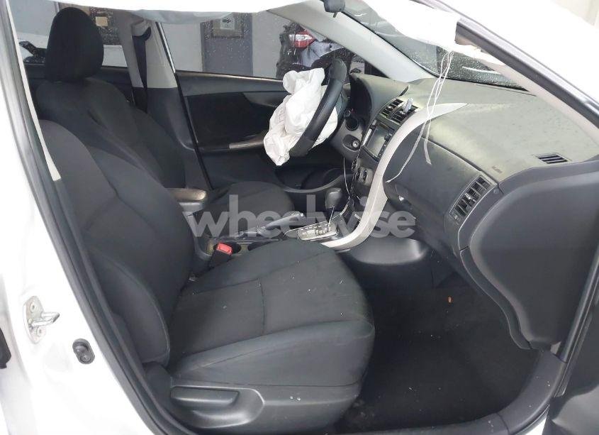 Photo 5 of 2011 Toyota Corolla S (VIN 2T1BU4EE1BC553919)