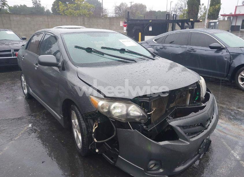 2011 Toyota Corolla S (VIN 2T1BU4EE1BC556481) main photo