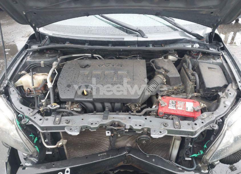 Photo 10 of 2011 Toyota Corolla S (VIN 2T1BU4EE1BC556481)