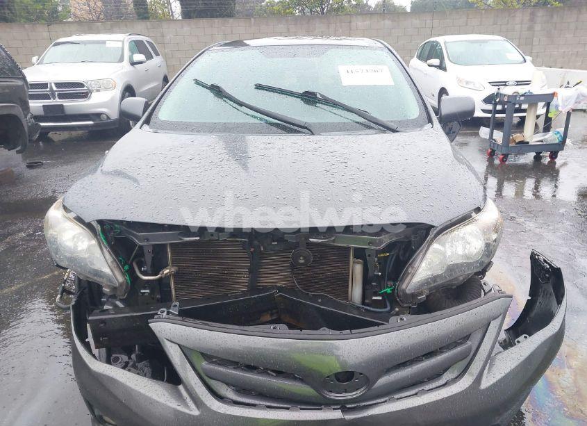 Photo 12 of 2011 Toyota Corolla S (VIN 2T1BU4EE1BC556481)