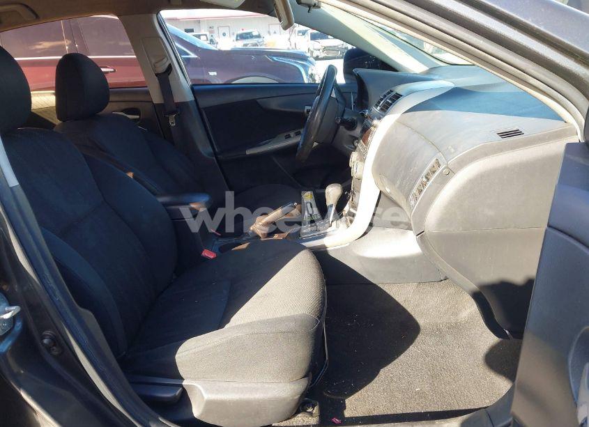 Photo 5 of 2011 Toyota Corolla S (VIN 2T1BU4EE1BC556481)