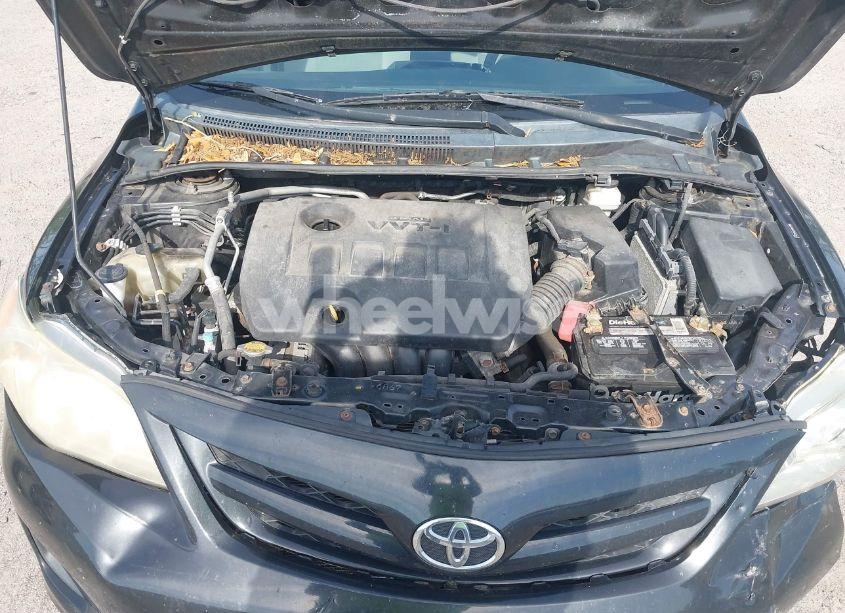 Photo 10 of 2011 Toyota Corolla LE (VIN 2T1BU4EE1BC562314)