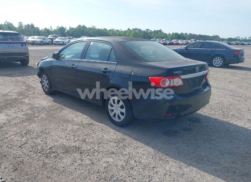 Photo 3 of 2011 Toyota Corolla LE (VIN 2T1BU4EE1BC562314)