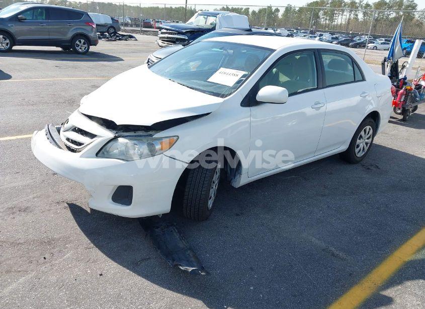 Photo 2 of 2011 Toyota Corolla LE (VIN 2T1BU4EE1BC615836)